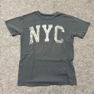 Grayson Threads NYC Graphic T-Shirt Mens Small Gray Short Sleeve Distressed Logo